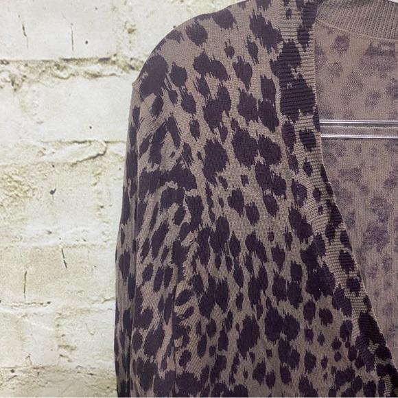 Gap Tan Purple Cheetah Print V Neck Thin Knit L/S Cardigan - Picture 2 of 5